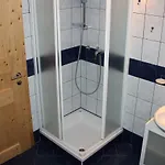 Koblar Apartman *